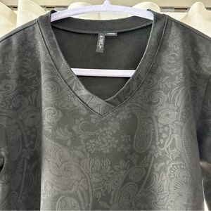 Ethyl Black V-Neck Women's Top Small